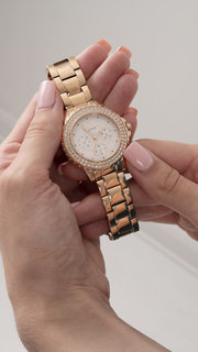 Guess – GW0410L3-Rose Gold Tone HODINKY 1