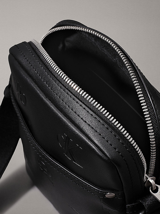 Monogram Soft crossbody Černá barva Muži