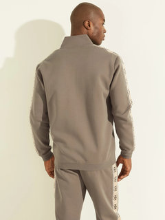 Béžová barva, Mickey mikina