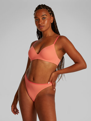 LV00QF7820-VOJ tanga Ženy