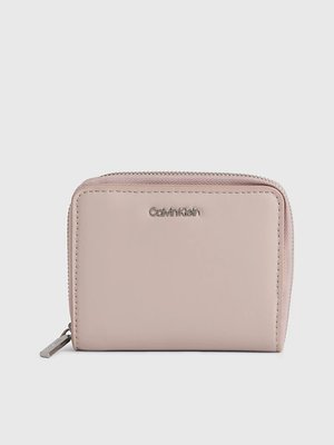 Calvin Klein Jeans – CK Must peněženka, Růžová barva