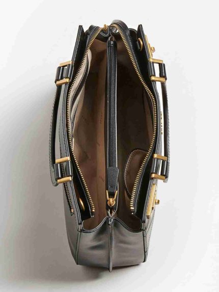 Módní HWQA7870280-BLA KABELKA, 2022