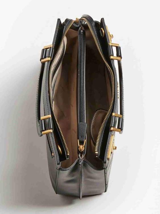 Módní HWQA7870280-BLA KABELKA, 2022