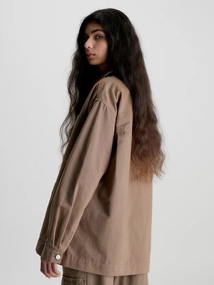 Badge Utility košile – Calvin Klein Jeans, Hnědá barva Ženy