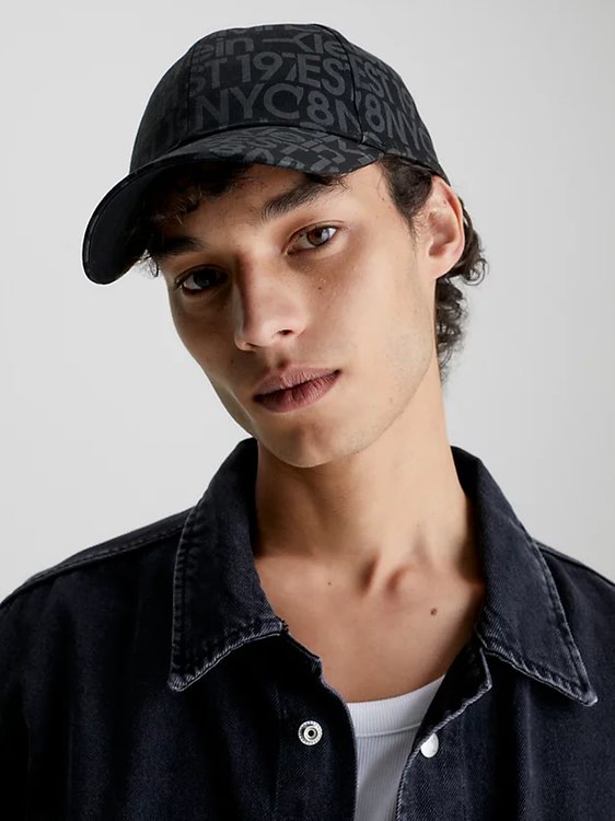 Módní Sport Essentials kšiltovka, Černá barva, 2023