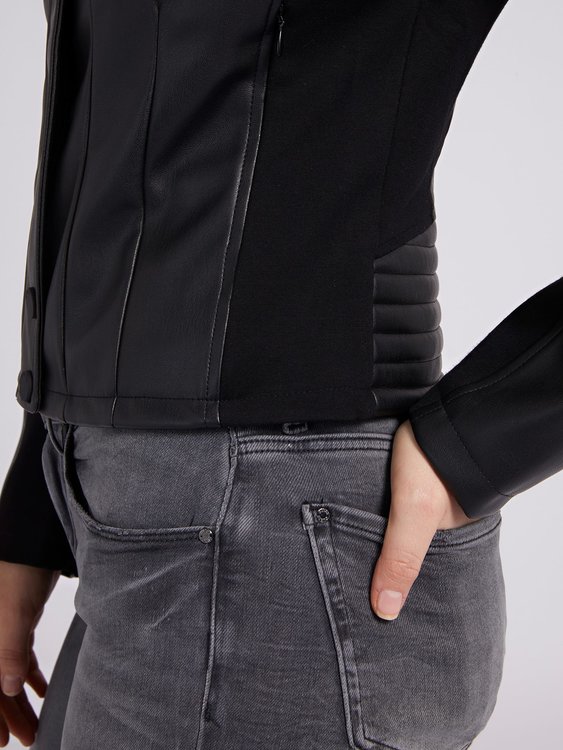 Černá barva, Fiammetta bunda