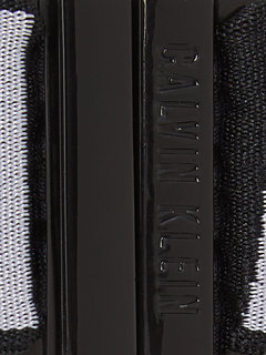 KW0KW02506-M0T plavky TRIANGLE Ženy