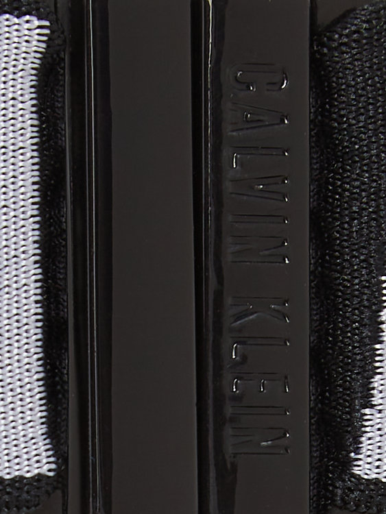 KW0KW02506-M0T plavky TRIANGLE Ženy