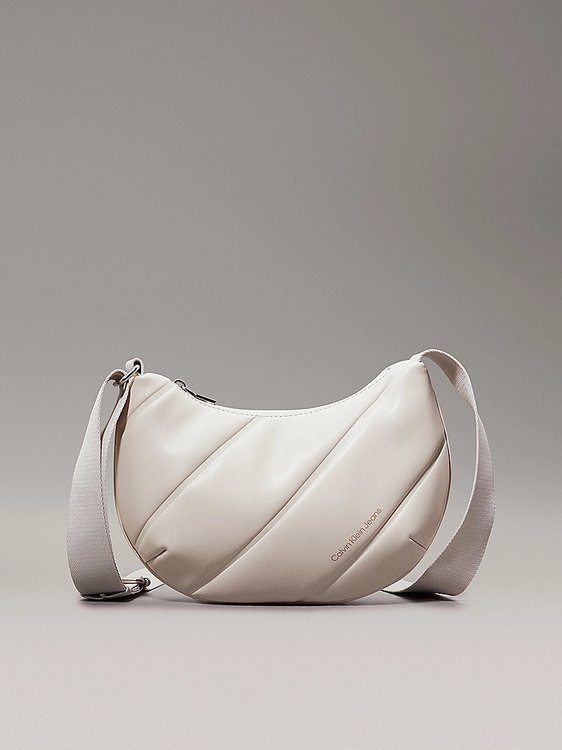 Calvin Klein Jeans – Quilted Crescent kabelka, Krémová barva