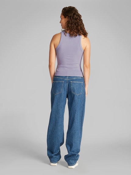 Módní J20J225311-VFV top n/s, 2025