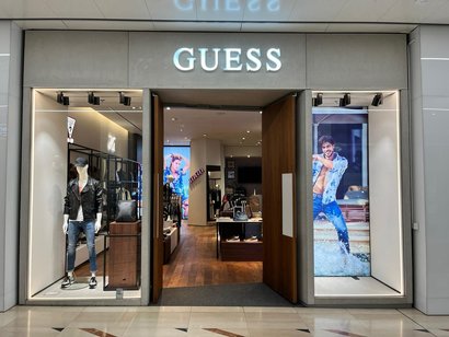 Nově: GUESS MAN Myslbek