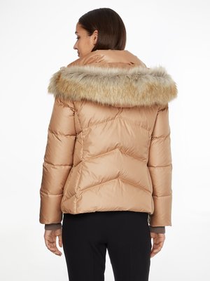 K20K204952-RBC bunda – Calvin Klein Ženy