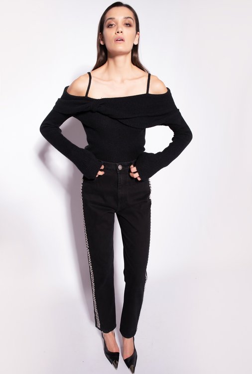 1G189HA06M-Z99 svetr