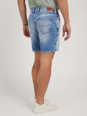 Módní není fotka Drake kraťasy, 2022