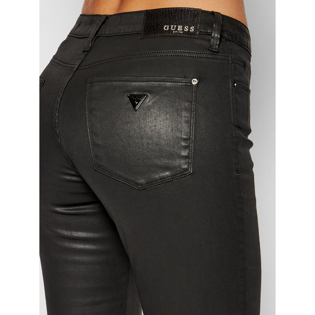 Černá barva, Sexy Curve jeany