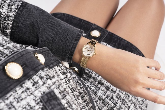 Melody hodinky – Guess, Zlatá barva Ženy 1