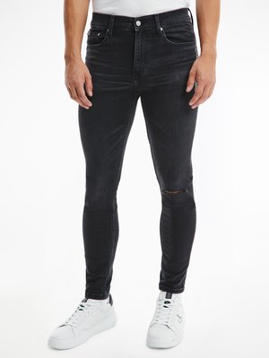 není fotka J30J319804-1BY jeans – Calvin Klein Jeans Muži 1