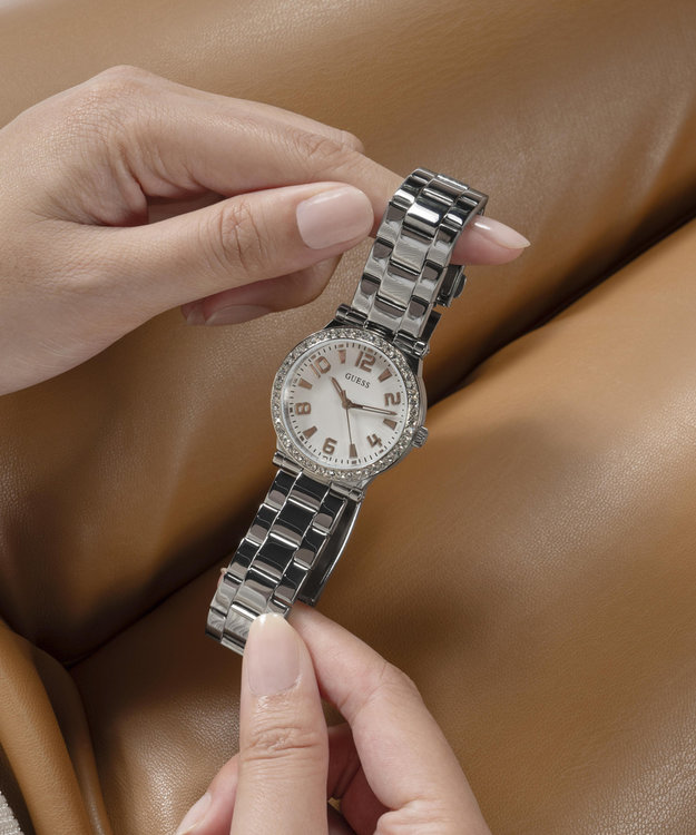 GUESS, Stříbrná barva Fawn hodinky