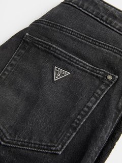 Černá barva, Girly jeany