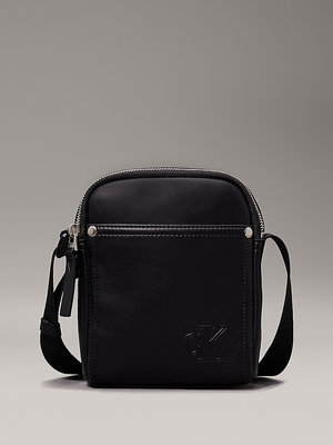 Calvin Klein Jeans – Tagged Reporter crossbody, Černá barva