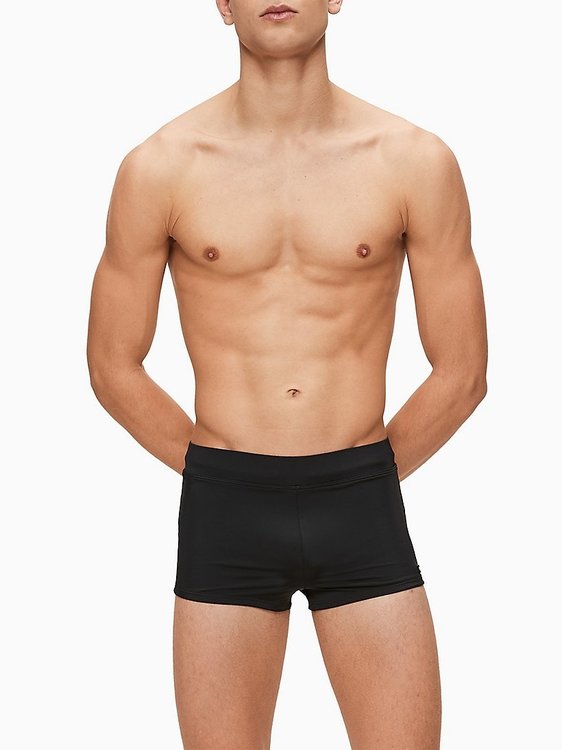 Módní Core Solids plavky, Černá barva, 2020