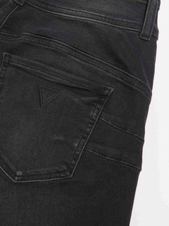 Guess – Shaping fit jeans 2
