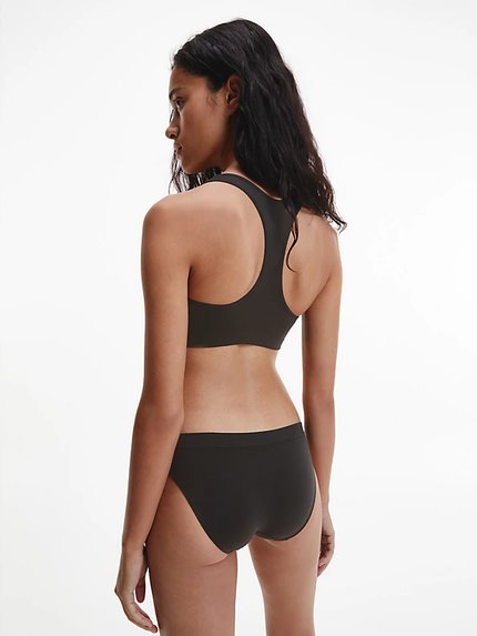 Módní 000QF6882E-UB1 bikiny, 2022