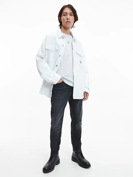 Módní J30J322440-1BY jeans, 2023