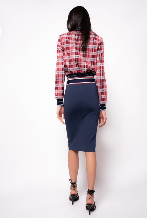 Navy barva, Urbino sukně