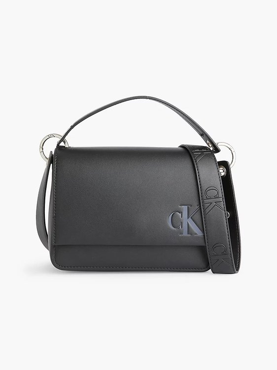 Calvin Klein Jeans – Sculpted crossbody, Černá barva