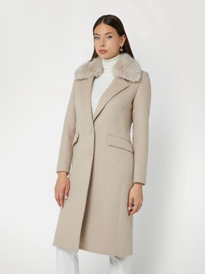 GUESS – Nancy Fit kabát, Béžová barva