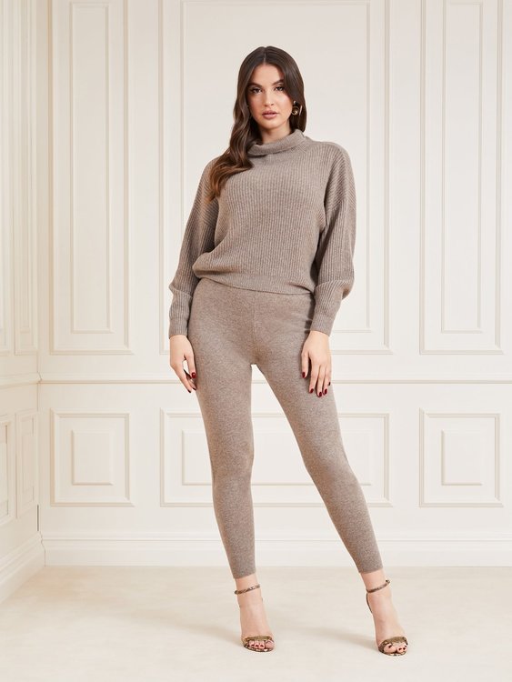 Béžová barva, Snuggle up svetr