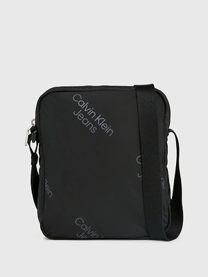 Calvin Klein Jeans – Sport Essentials crossbody, Černá barva