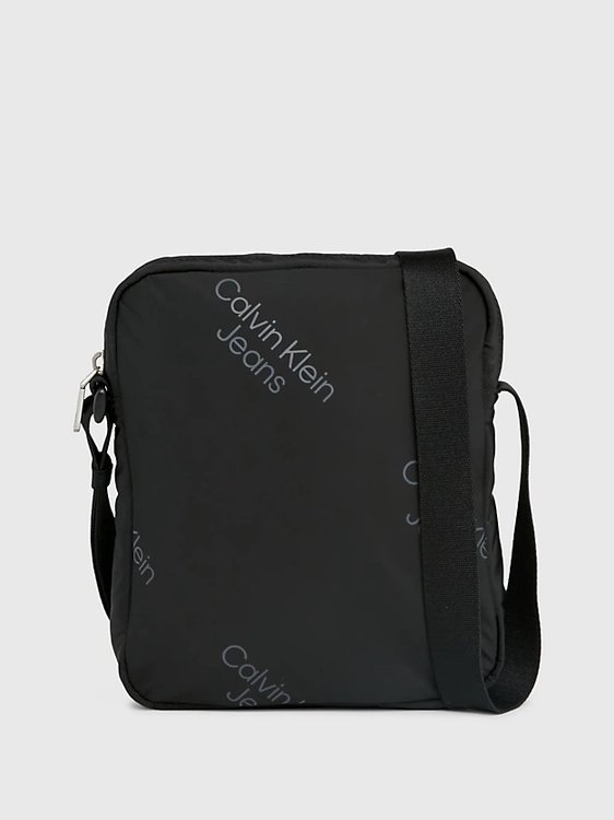 Calvin Klein Jeans – Sport Essentials crossbody, Černá barva