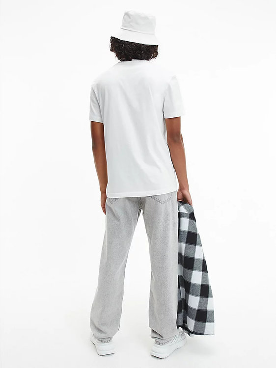 Bílá barva, Pocket triko