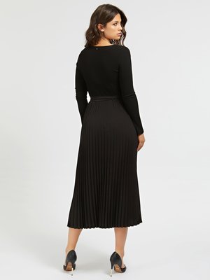 Guess – W1BK46WE6D0-JBLK ŠATY 1