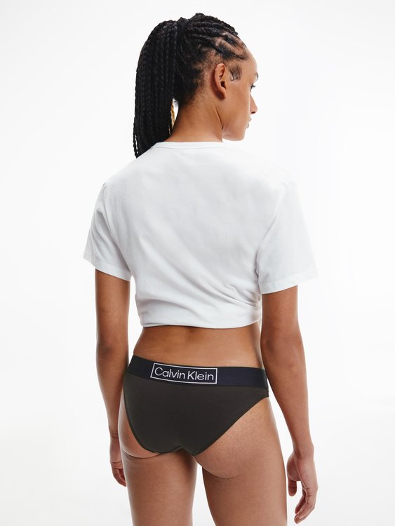 Módní 000QF6775E-UB1 bikiny, 2022