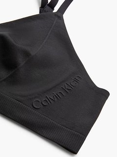 000QF6610E-UB1 podprsenka LGHT LINED BRALETTE