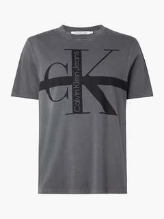 Šedá barva, Stripe washed tričko