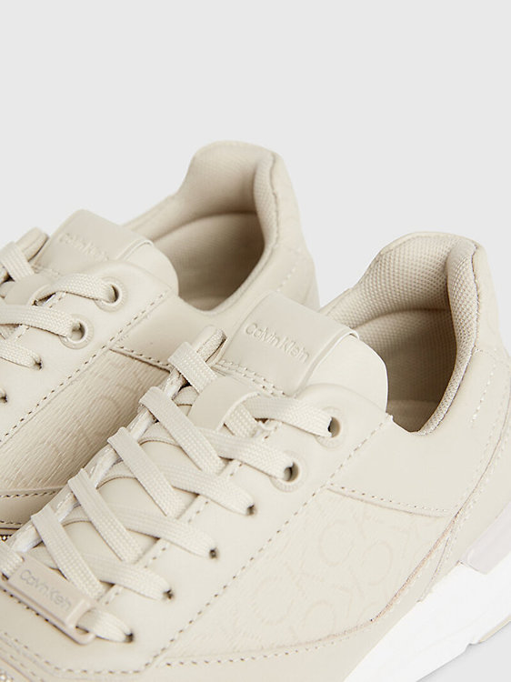 Béžová barva, Runner Lace Up tenisky