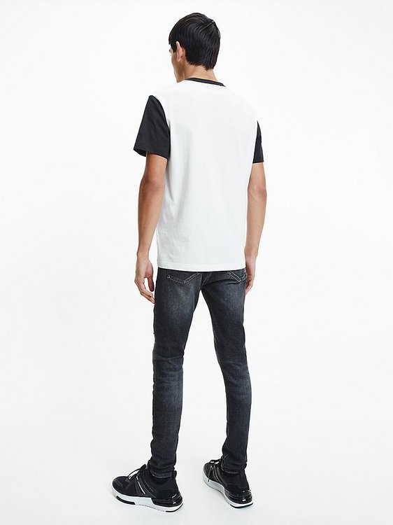 Módní J30J320184-YAF triko s/s, 2022