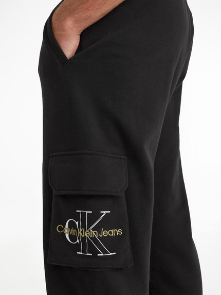 Luxusní J30J320588-BEH tepláky, S, M, L, XL