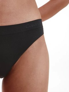 Luxusní 000QF6611E-UB1 tanga, XS, S, M, L