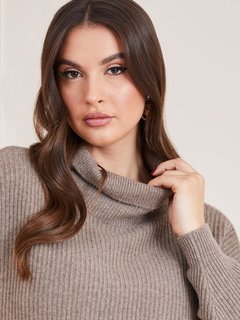 Béžová barva, Snuggle up svetr