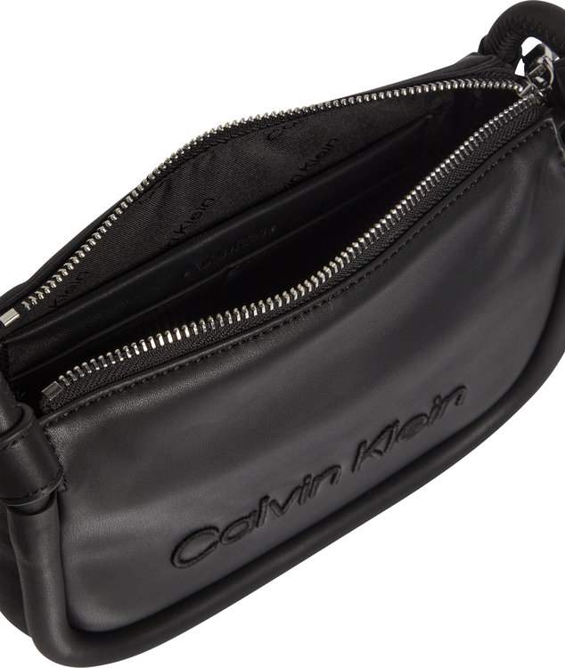 Módní K60K609639-BAX crossbody, 2022