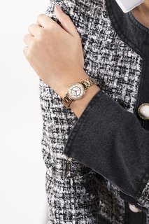 Guess – Melody hodinky, Zlatá barva 1