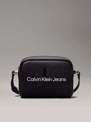 Calvin Klein Jeans – Sculpted crossbody, Černá barva