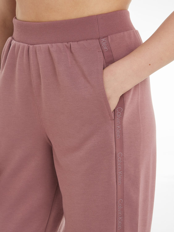 Luxusní 00GWS4P656-LKO tepláky