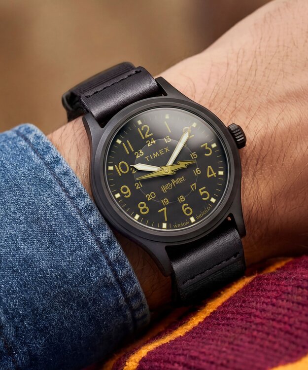Módní TW6A05700QY-BLACK HODINKY, 2026 1