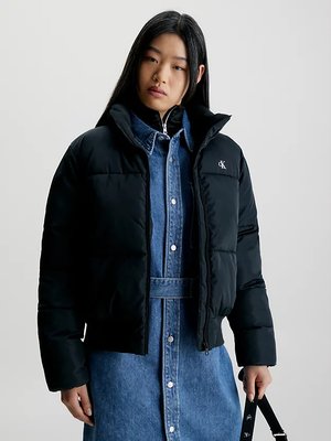 Calvin Klein Jeans – Logo Hem Short bunda, Černá barva